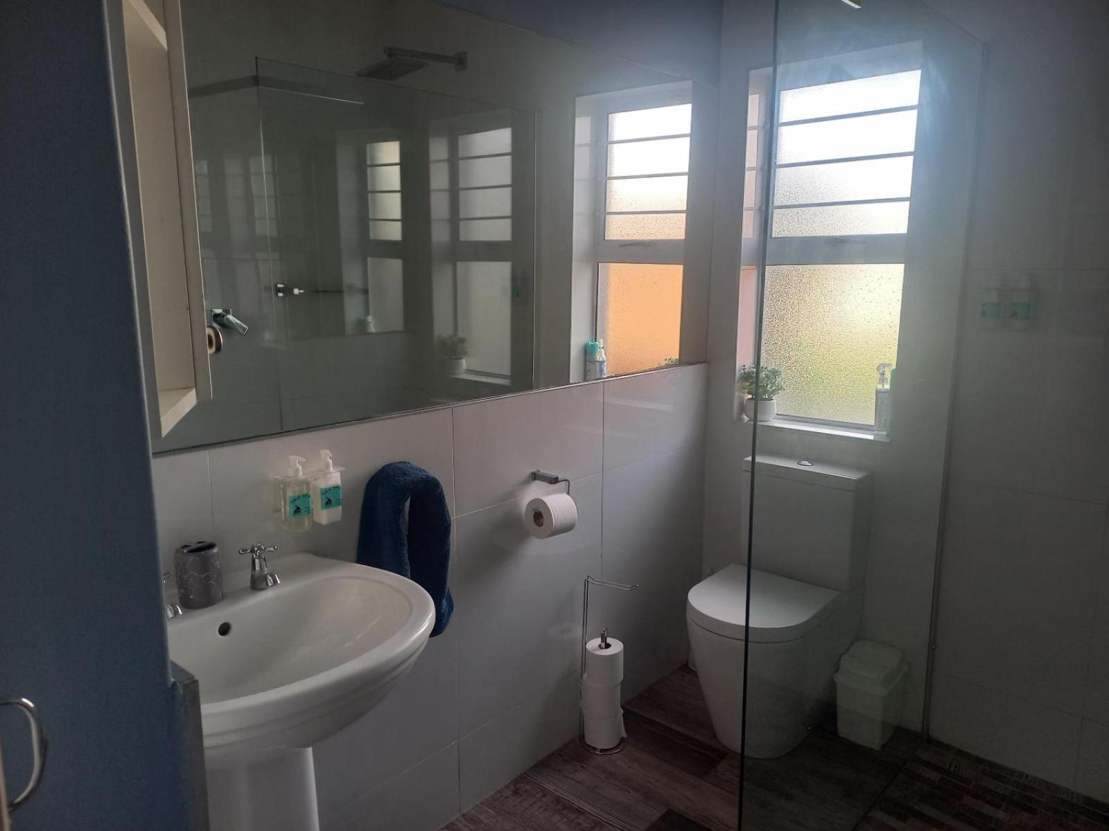 25 On Main Apartment Struisbaai